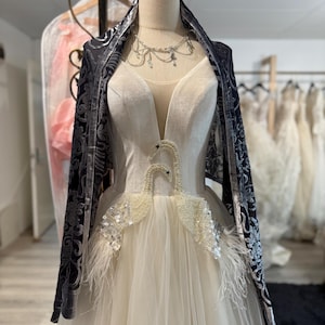 Handcrafted Burnout Velvet Scarf – Silver Grey Floral Devoré Shawl, Elegant Semi-Sheer Wrap for Evening or Special Occasions