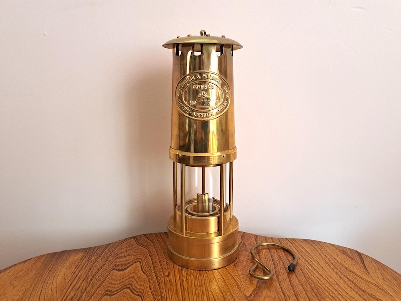 Vintage Brass Miners Lamp E. Thomas & Williams Cambrian - Thumbnail 2