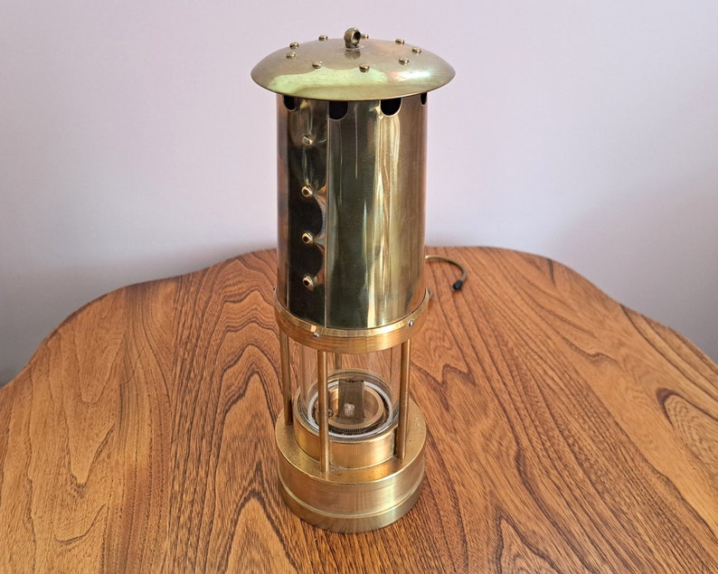 Vintage Brass Miners Lamp E. Thomas & Williams Cambrian - Thumbnail 5