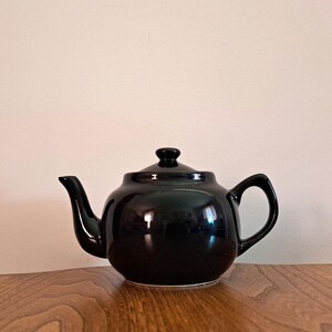 Vintage 1990&#39;s Black Ceramic 2-Cup Teapot