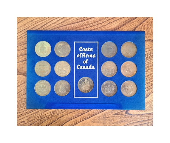Vintage 1967 Coat of Arms/floral Emblems of Canada Medallion Set