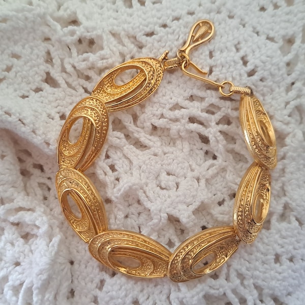 Vintage Vendome Gold Swirl Link Bracelet
