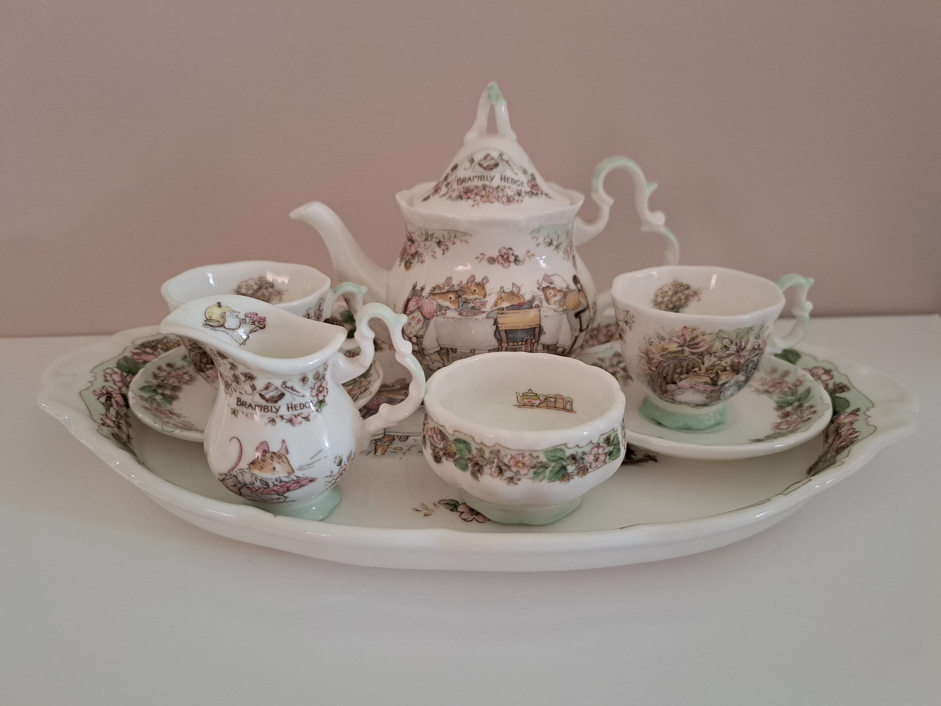 Brambly hedge tea set online