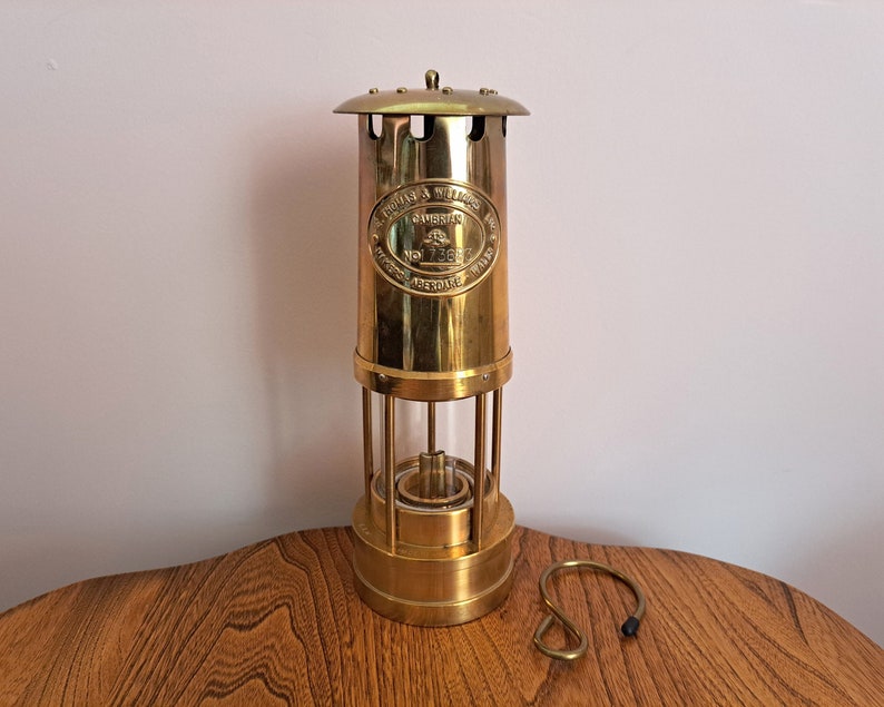 Vintage Brass Miners Lamp E. Thomas & Williams Cambrian - Thumbnail 4