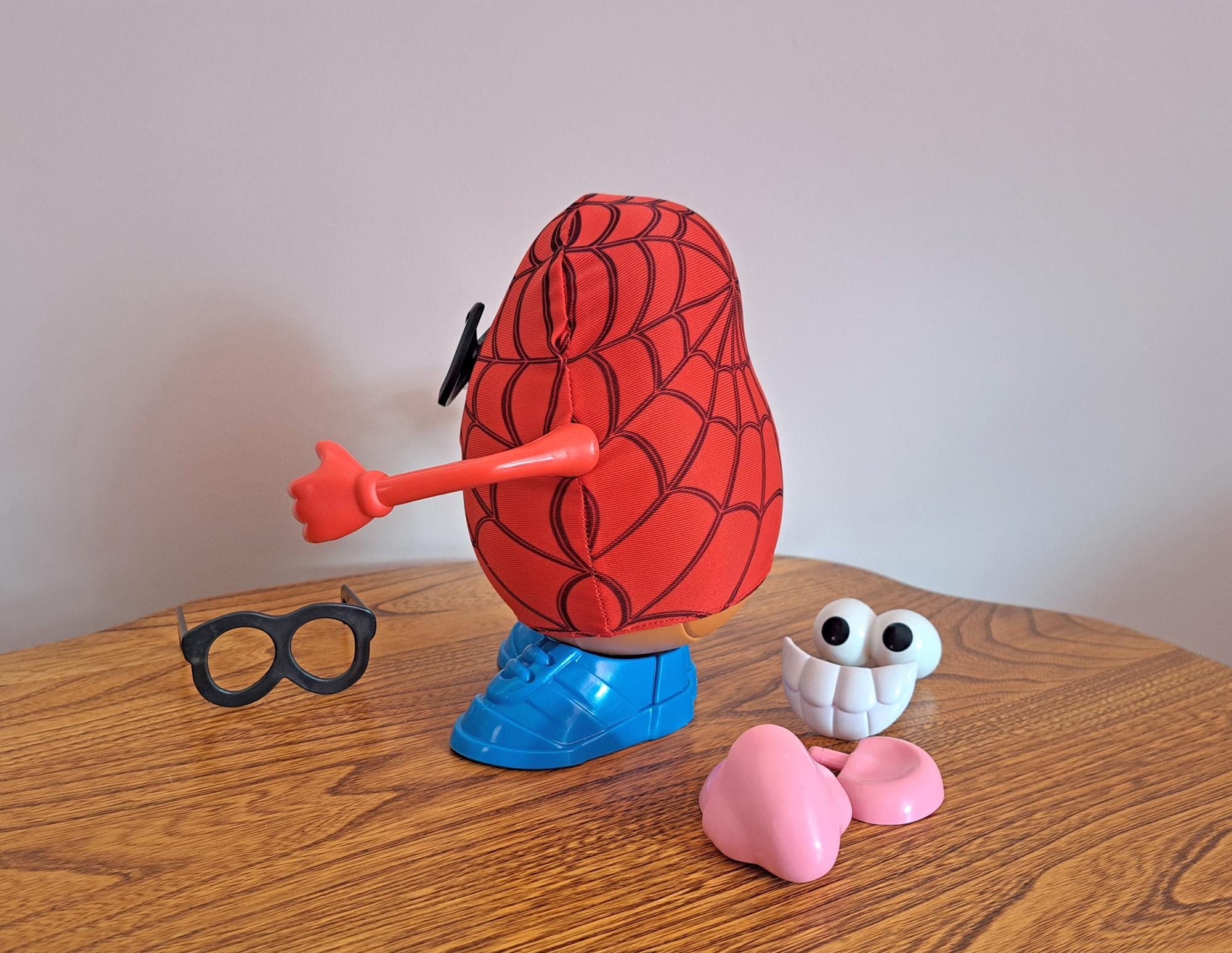 SPIDER-MAN SPIDER-MAN & Friends Mr. Potato Head Spider Spud (NUOVO) Hasbro 2006 EUR 34,47