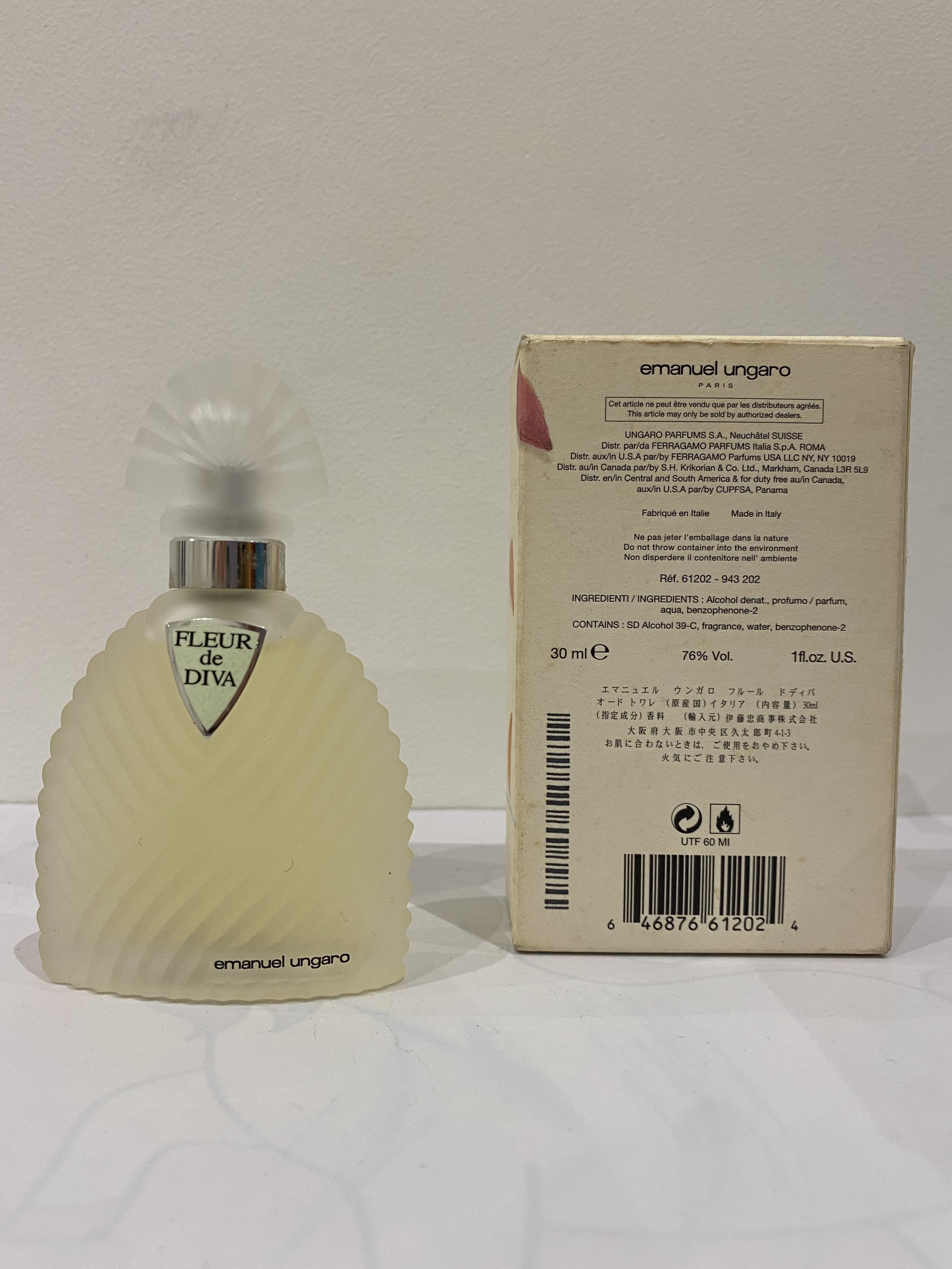 [未開封品]エマニュエルウンガロ フルールド ディバ オーデトワレ 50ml 51d9C0xK1-L.jpg_BO30,255,255,