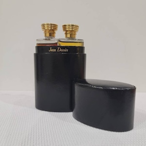 Kalispera Jean Dessès perfume set pure parfum 7,5 ml and edp 60 ml. Original  leather case. Superb condition. Vintage 1960s.