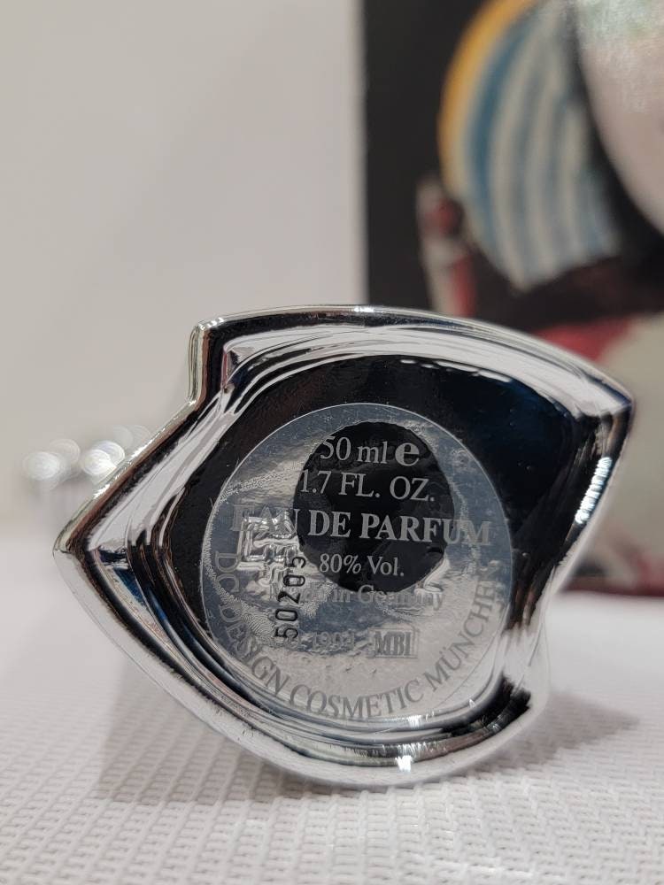 Chapeau Bleu Marina Picasso Edp 50 Ml. Rare, Vintage 1994 Luxury