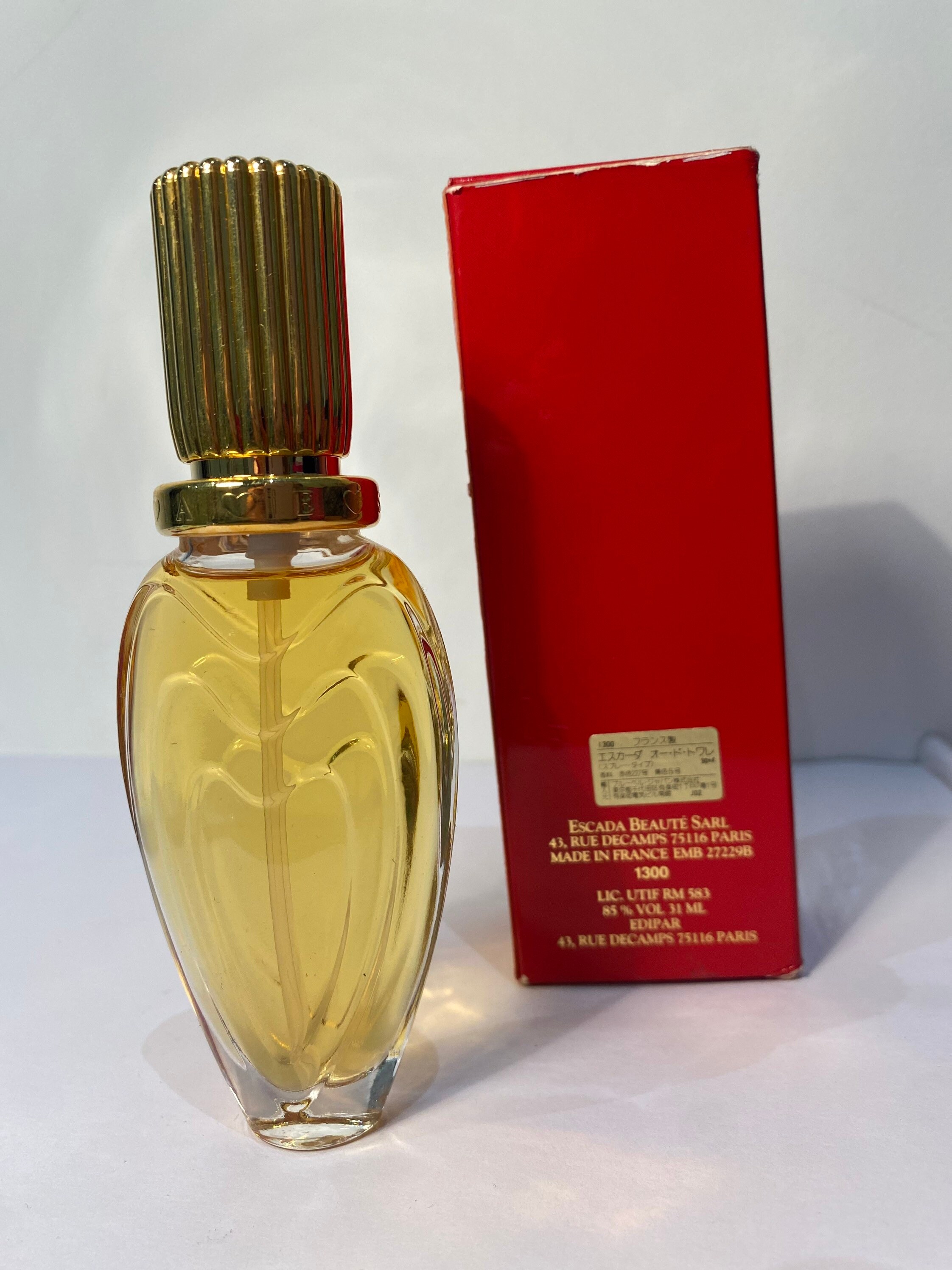 Escada Margaretha Ley Edt 30 мл. Редкий, винтажный 1990 года Escada Margaretha Ley Edt 30 мл. Редкий, винтажный 1990 года