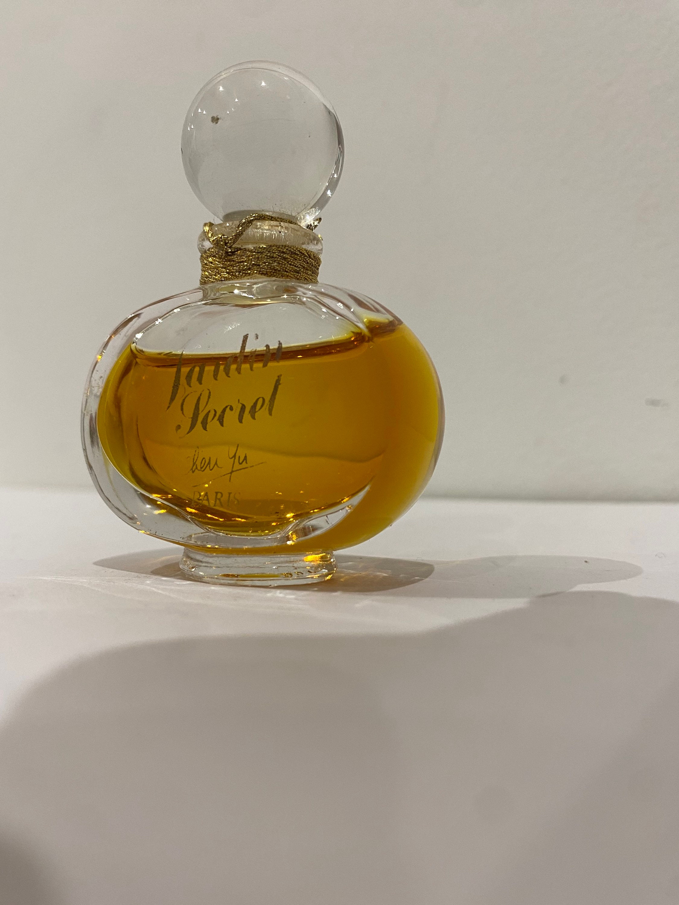 Parfum vintage Jardin Secret Chen Yu - Flacon en cristal scellé