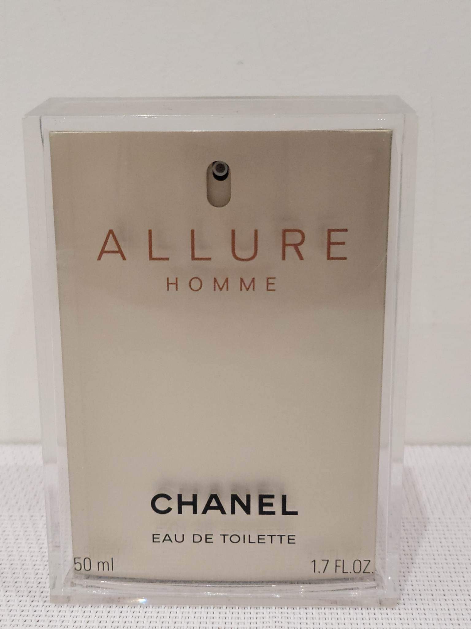 Chanel Allure -  Finland