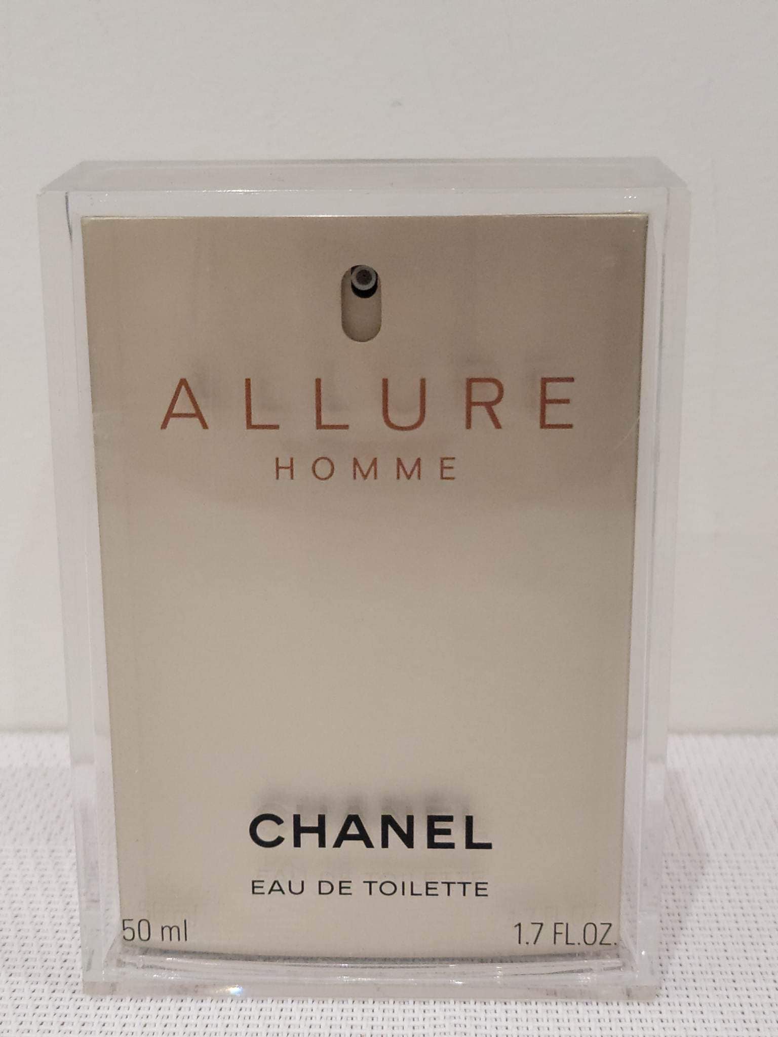 CHANEL ALLURE EAU DE PARFUM/ 1.7 Fl.oz./50 ml.