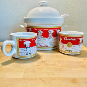 VINTAGE Campbell’s Ceramic Soup Tureen, 2 Mugs  ***SALE***