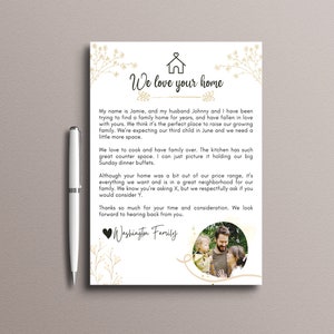 Op de afbeelding: Een handgeschreven brief op wit papier met gouden bloemmotieven. De brief luidt "We love your home" en legt uit waarom de familie ge&iuml;nteresseerd is in het kopen van het huis. De brief is ondertekend met "Familie Washington" en bevat een foto van de familie.