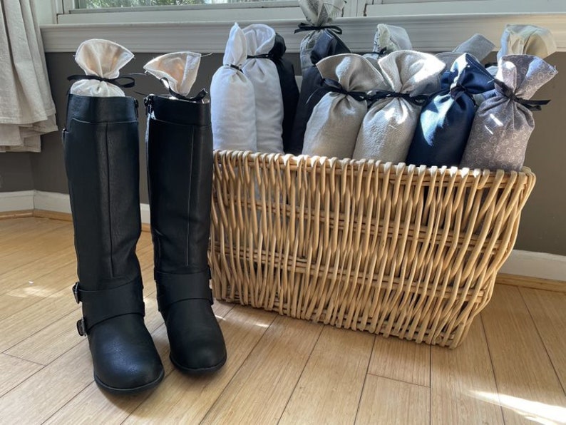Natural Canvas Cedar Filled Boot Trees