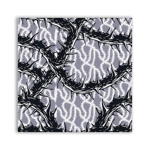 Puede incluir: Ilustración en blanco y negro de vides espinosas con un patrón repetitivo. Las vides son gruesas y tienen espinas afiladas. El fondo es de color gris claro.