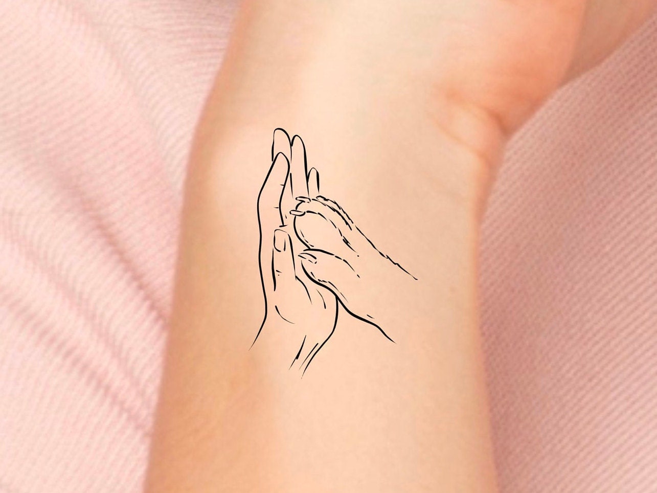 Tatouage Patte De Chien Femme