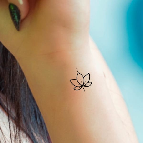 Small Lotus Temporary Tattoo / little dots tattoo / small floral tattoo / flower tattoo / floral tattoo / tiny lotus tattoo / little lotus