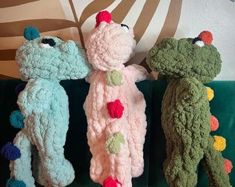 Handgefertigter grobstrick Dinosaurier - Gemütliches und entzückendes Plüschtier, perfektes Geschenk für Kinder oder Kinderzimmer Dekor