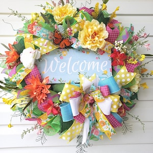 Floral Welcome Wreath: Spring/Summer Door Hanger
