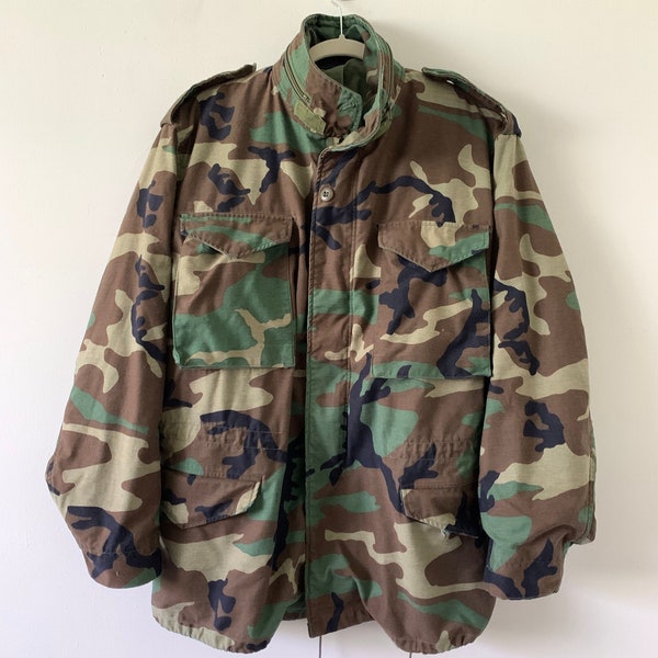 Vintage 90's Military Camouflage Green Field Jacket Fully Lined