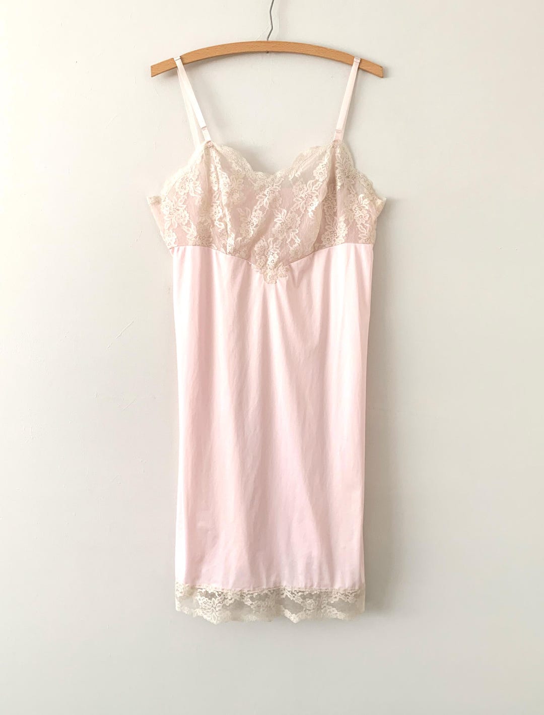 Beautiful Vintage 70s Light Soft Pink Lingerie Slip Dress With Lace Top ...