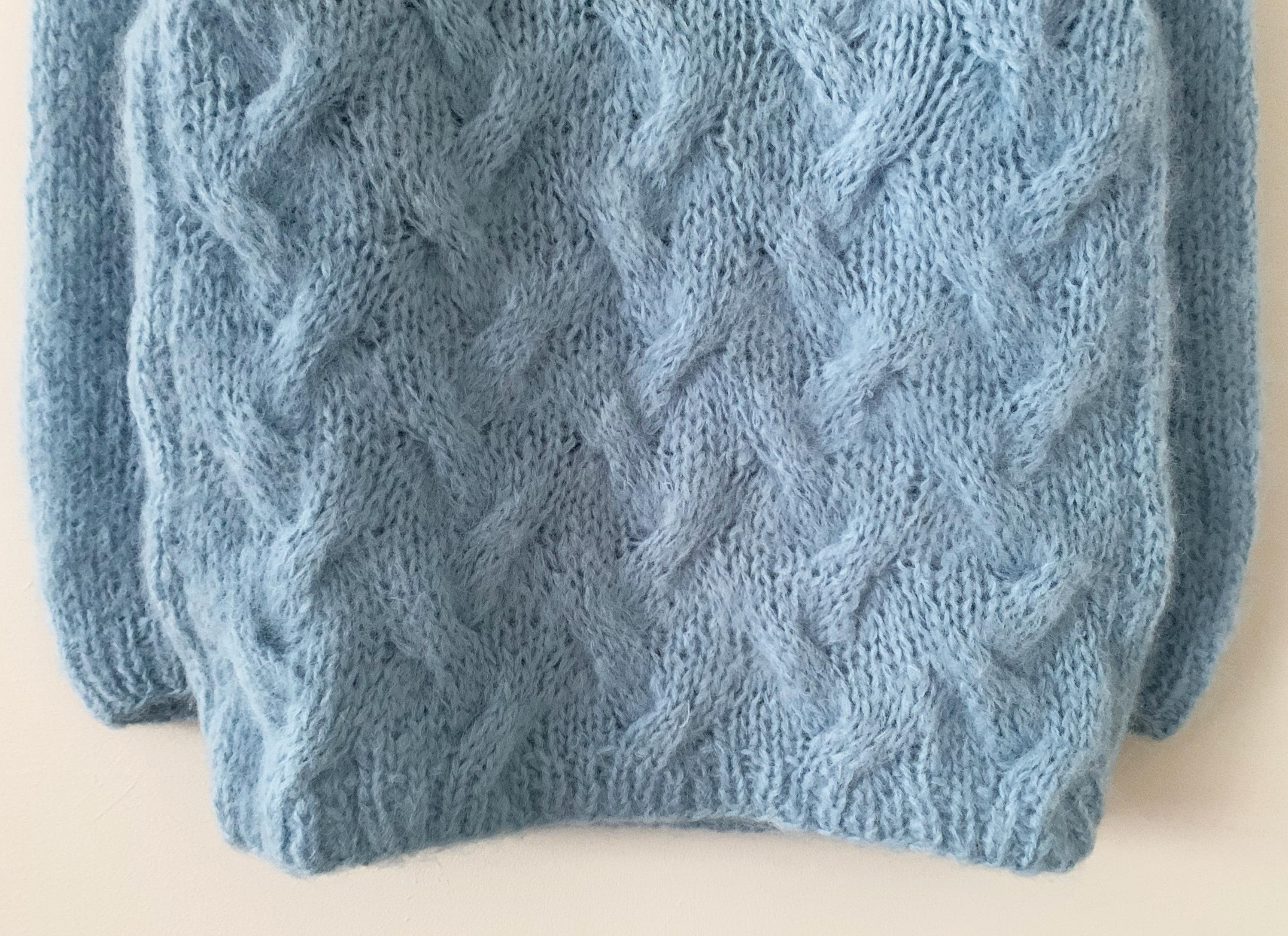 Vintage 60s Beautiful Blue Fuzzy Mohair Cable Knit V-neck
