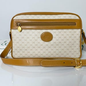 Vintage 80s Authentic Gucci Micro GG Crossbody Bag With Zipper Front Pocket And Adjustable Strap Includes Dust Bag