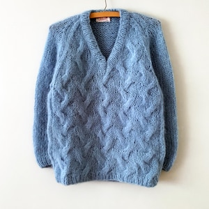 Vintage 60s Beautiful Blue Fuzzy Mohair Cable Knit V-neck Sweater Made In Italy