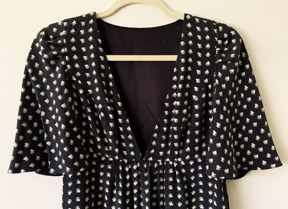 elegant black mini dress Dress– The Cottagecore Size:Coat size 60 Truth Behind Marilyn’s History-Making SCHOOL-FORMAL-GOWN