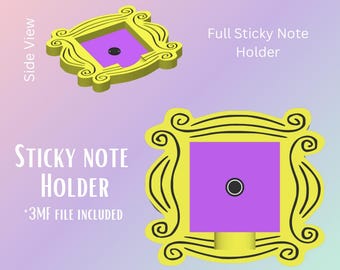 Op de afbeelding: Een gele en paarse sticky note houder met de tekst "STICKY NOTE HOLDER" en "3MF FILE INCLUDED". De houder heeft een decoratief frame-ontwerp en een paars midden. De woorden "Full Sticky Note Holder" zijn ook zichtbaar.