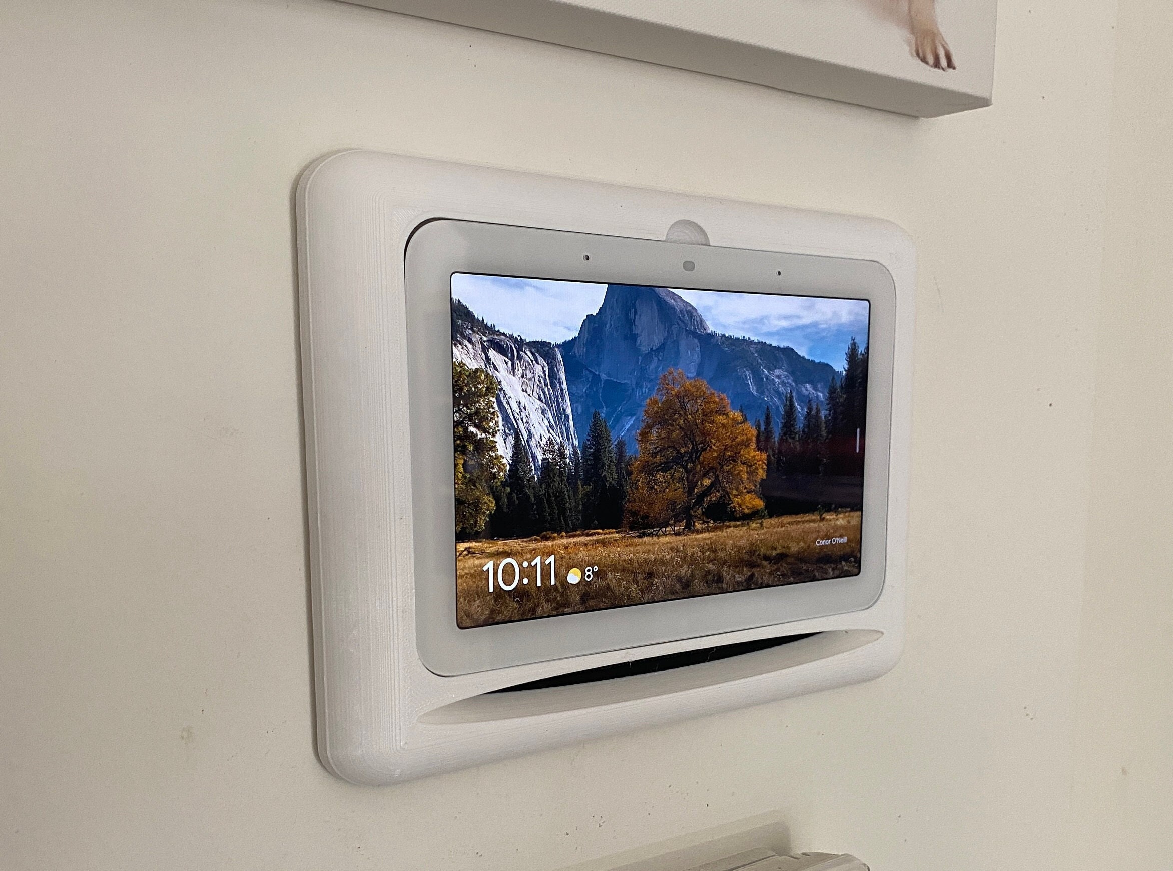  3D Cabin Wall Mount Wall Bracket Compatible with Google Nest Hub  Max for 10 Inch Touchscreen White : Electronics