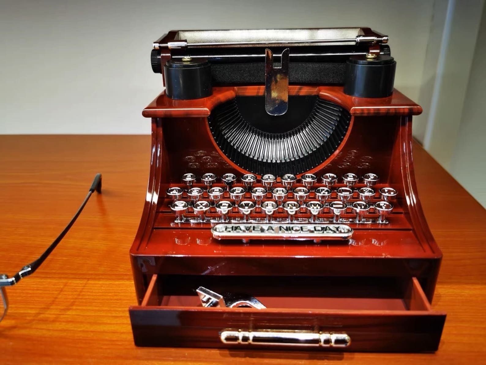 Mini Typewriter Music Box as Gift or Home Furnishings - Etsy