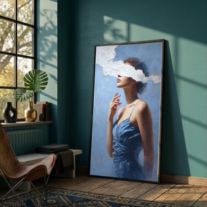 Retrato abstracto con velo de nubes sobre lienzo, arte de mujer con vestido azul, pintura figurativa contemporánea, decoración de pared onírica, arte moderno sobre lienzo