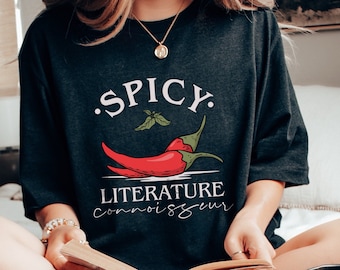 Maglietta Spicy Literature Connoisseur Maglietta In My Smut Era Regalo per gli amanti dei libri Merchandising di libri Merch di Booktok Regali di libri Smutty Maglietta da cattivo Bookish