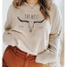Boho Cow Skull Sweatshirt Western Crewneck Cowgirl Sweatshirt Rodeo Crewneck Desert Crewneck Longhorn Shirt Western Boho Sweatshirt 