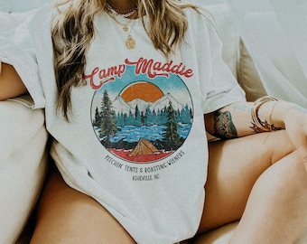 Vintage Camp Bachelorette Shirts Kundenspezifische Junggesellinnenabschiede Shirts Berg Bach Camp Themed See Bachelorette Shirts Wild in The Woods Tees