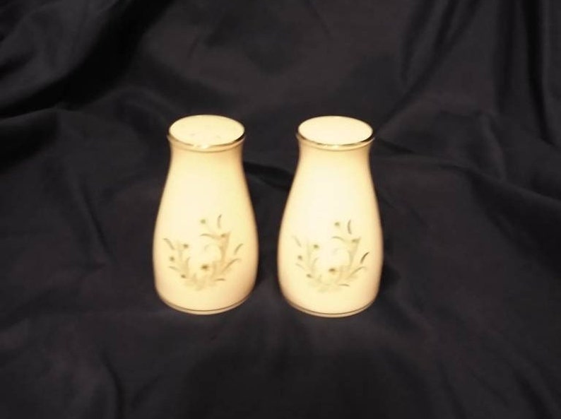 Noritake China N Collection. Pattern Ardis 5772. 6 Piece Place Setting