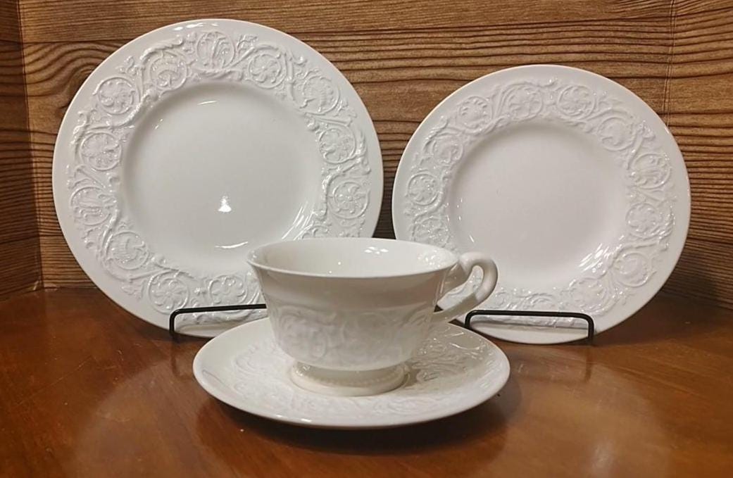  ウエッジウッド　Patrician　パトリシアン　プレート皿 Wedgwood patrician - Etsy 日本