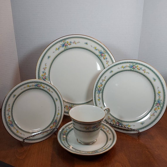 Amenity by Noritake Ivory China. N. Japan. 7228. - Etsy