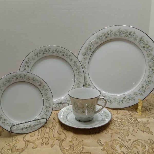 Noritake N Fine China. Pattern: Savannah 2031.