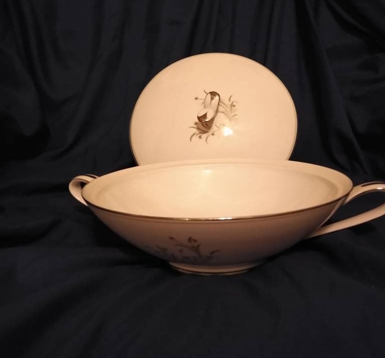 Noritake China N Collection. Pattern Ardis 5772. 6 Piece Place Setting