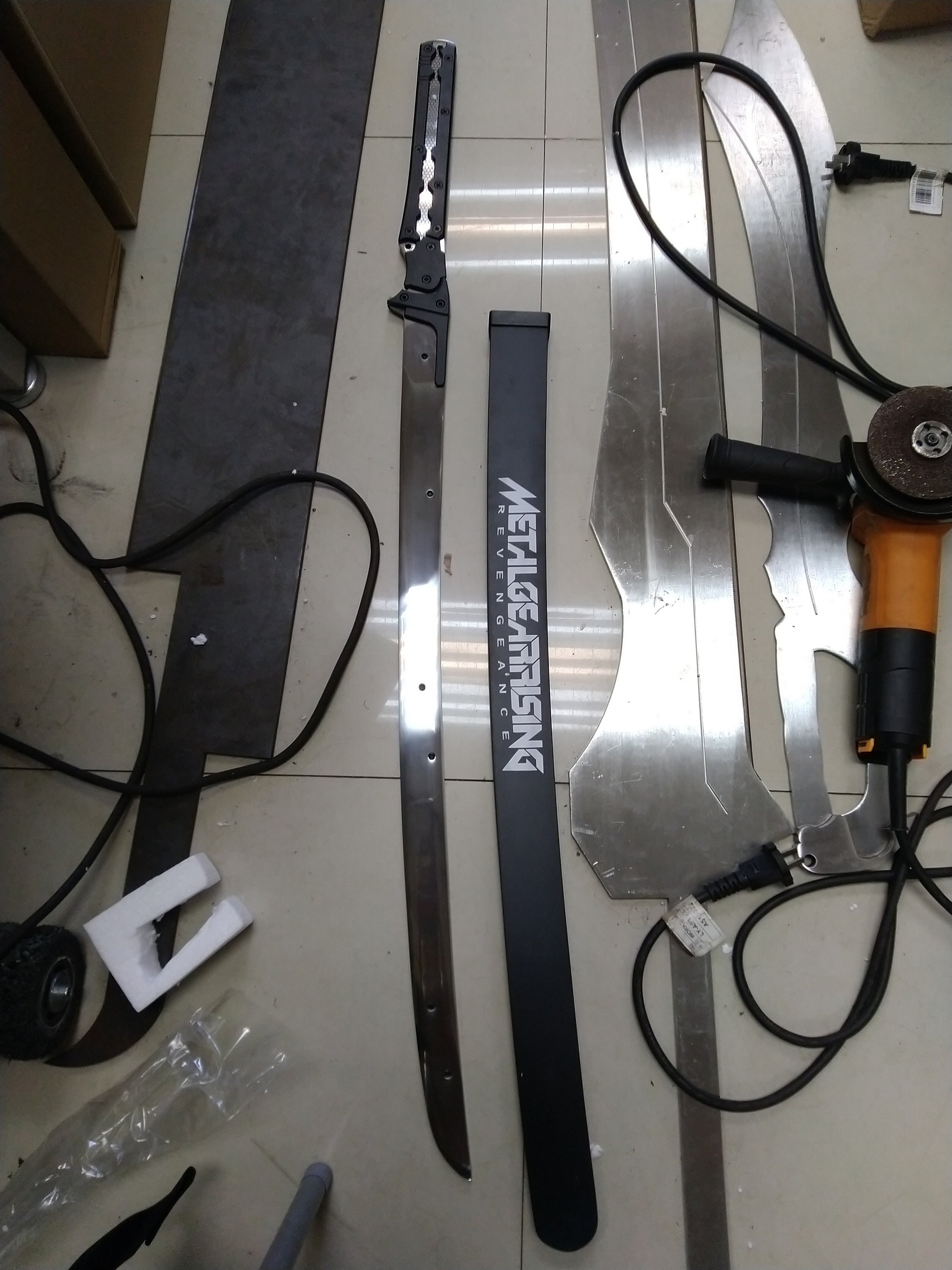 Sams Muramasa Sword DIY Cosplay Prop Kit - High Frequency Katana for Cyborg  Samu