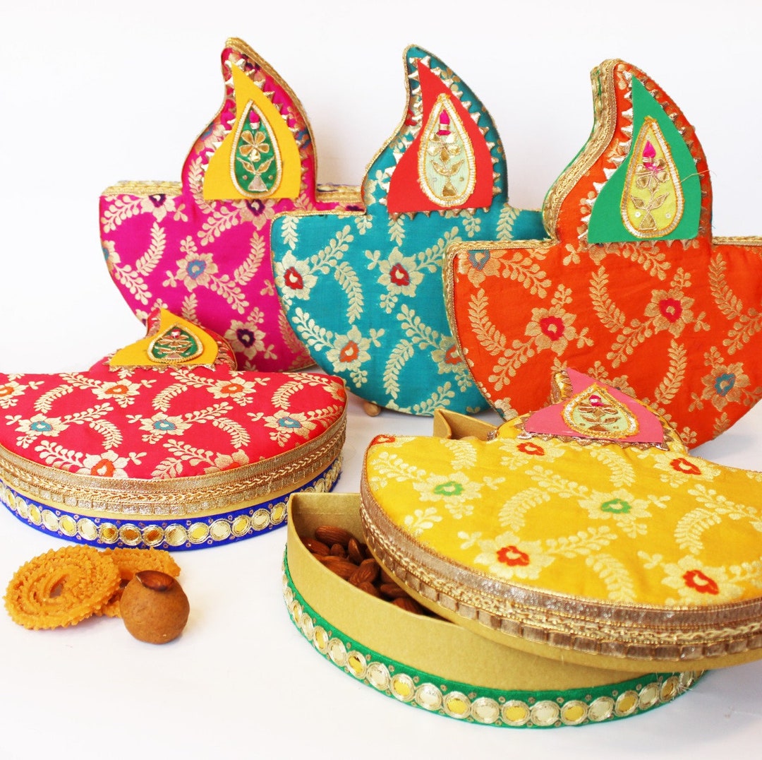 Diwali Diwali Box Diwali Mithai Box Diwali Favor Diya Etsy