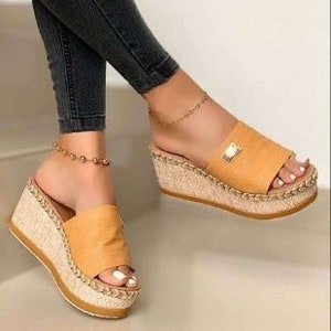 Women Platform Sandals