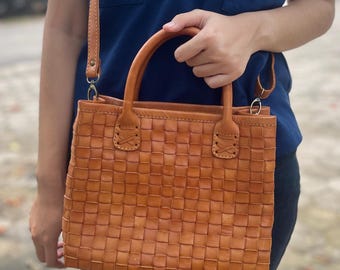 Leather Handbag Woven, Soft Leather Bag, Leather Handbag, Leather Purse, Genuine Leather, Gift for mom, Gift for mom wife