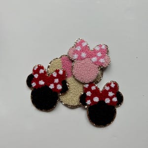Chenille Minnie Mouse Patch: Iron On / Sewn On
