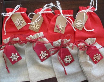 Etiquetas de regalo hechas a mano con forma de copo de nieve y bolsitas con cordón / Decoración para envolver regalos de Navidad