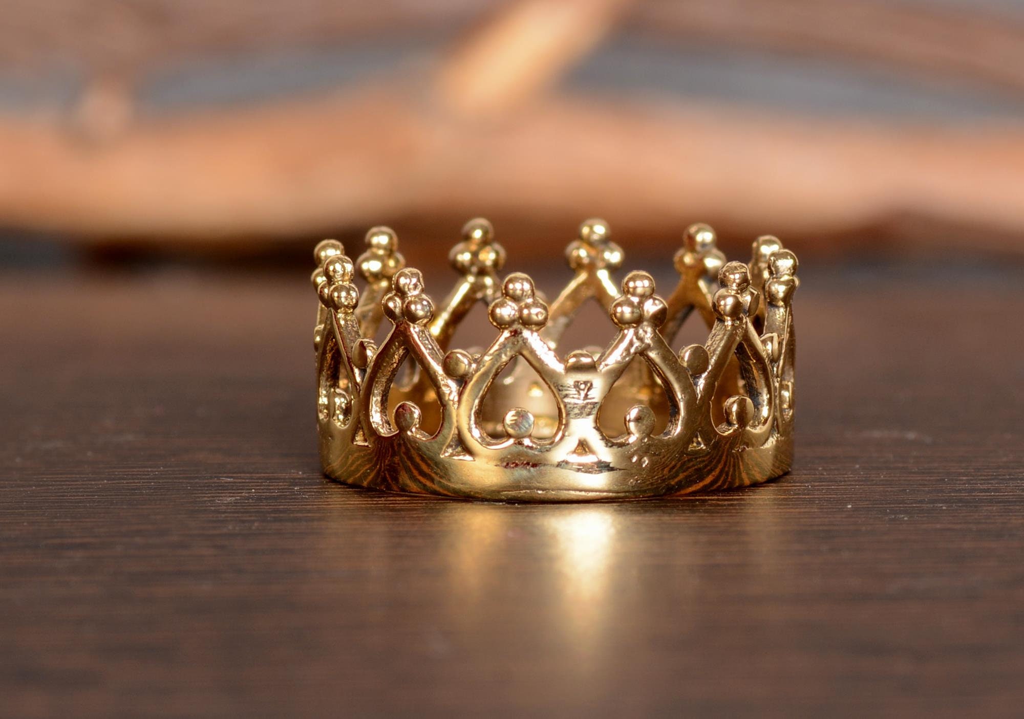 1 GRAM GOLD FORMING KING RING FOR MEN DESIGN A-468 – Radhe Imitation