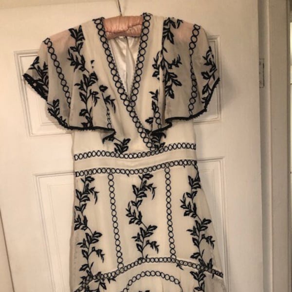 Karen Millen Embroidered Dress UK Size 10